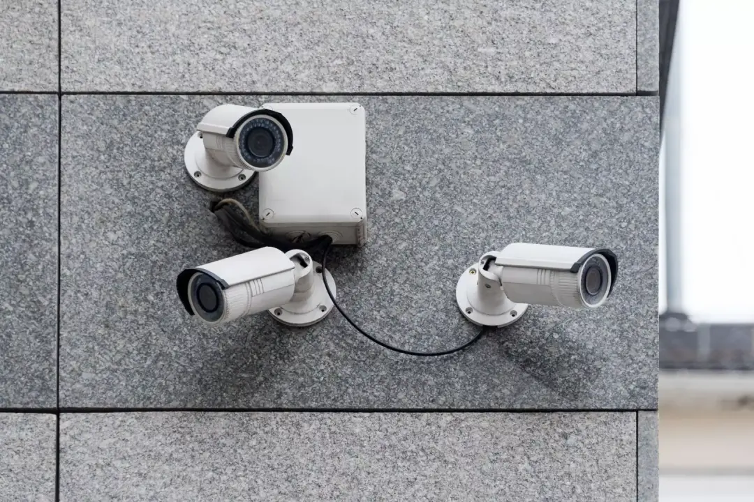 Pros of Professional CCTV Installations